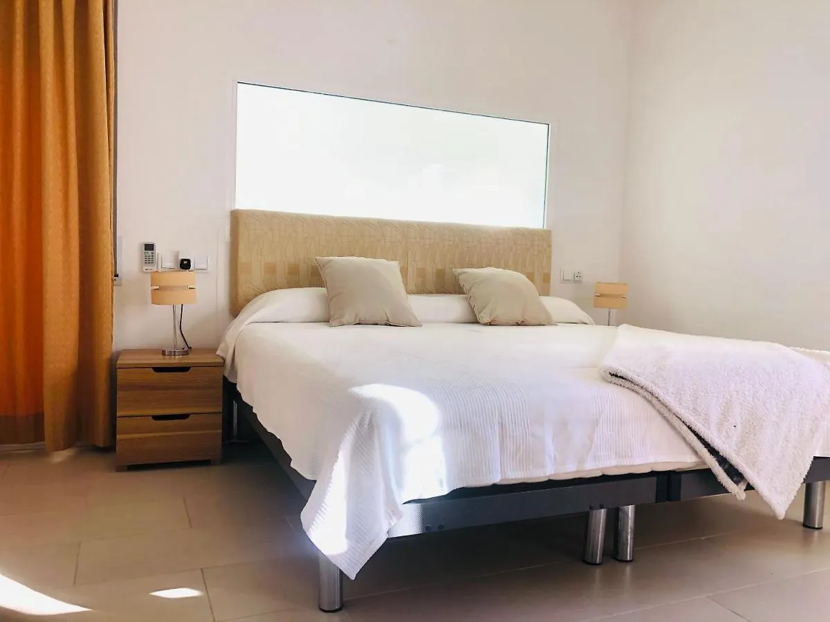 Villa 3 Reyes Selva de Mar Spain